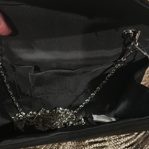 Kendall and James clutch - Picture 2 of 4